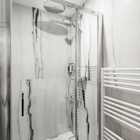 Merveil - Luxury - Marais - Archives I *